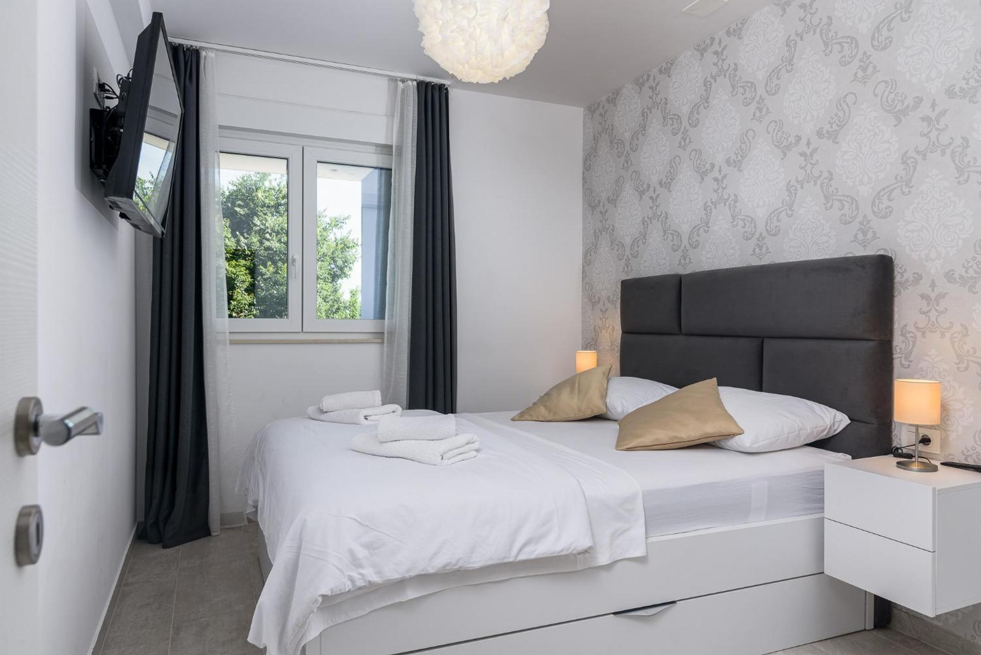 Relax Trogir Apartment Exterior photo